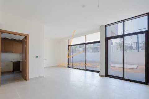 Maison de ville à DAMAC Hills (Akoya by DAMAC), Dubai, 5 chambres, 172 m², № 91127 - photo 5