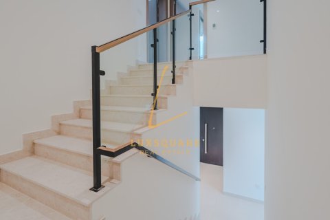 Maison de ville à DAMAC Hills (Akoya by DAMAC), Dubai, 5 chambres, 172 m², № 91127 - photo 2