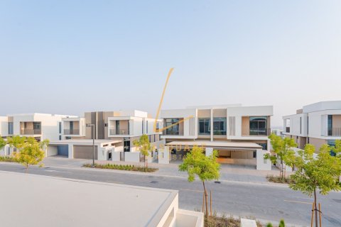 Maison de ville à DAMAC Hills (Akoya by DAMAC), Dubai, 5 chambres, 172 m², № 91127 - photo 27