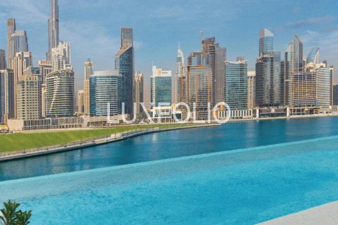 Apartment in Business Bay, Dubai 2 bedrooms, 129 sq.m. № 45315 - photo 10