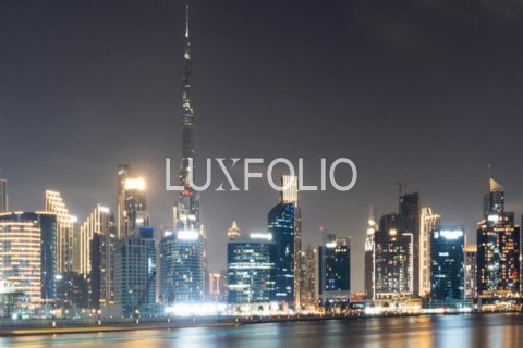 Apartment in Business Bay, Dubai 2 bedrooms, 129 sq.m. № 45315 - photo 7