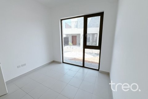 Townhouse in Dubai 4 bedrooms, 215.26 sq.m. № 124810 - photo 19
