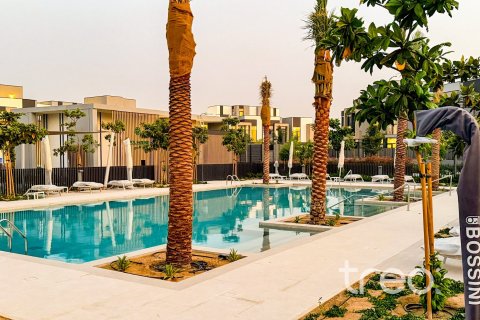 Villa en Mudon, Dubai, 3 dormitorios, 218.41 m², № 124805 - foto 3