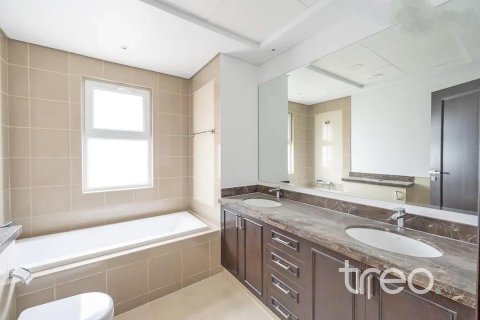 Townhouse in Casa Viva, Serena, Dubai 3 bedrooms, 211.08 sq.m. № 124809 - photo 15