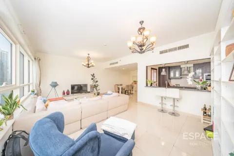 Apartment in Dubai Marina, Dubai 2 bedrooms, 142 sq.m. № 122948 - photo 5