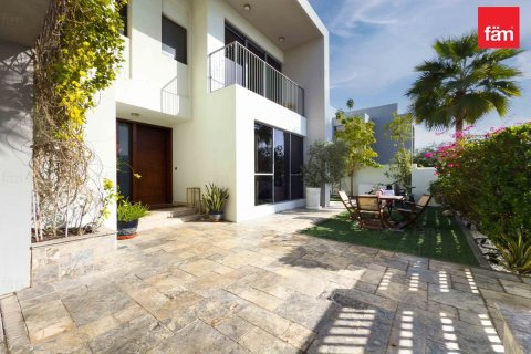 Купить виллу в Дубай Хилс Эстейт, Дубай: 5 спален, 536.6м², № 91850 - фото 5