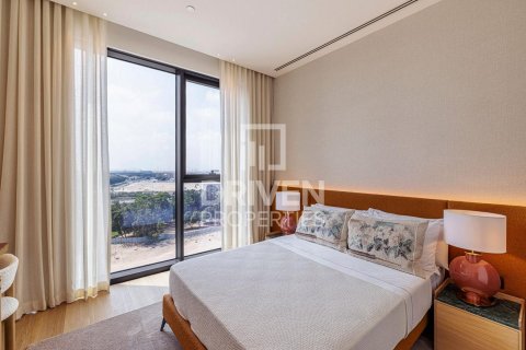 Apartment in Al Wasl, Dubai 2 bedrooms, 131.92 sq.m. № 136172 - photo 12