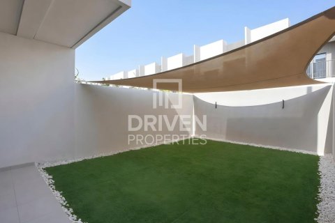 Townhouse in Mohammed Bin Rashid City, Dubai 3 bedrooms, 156.73 sq.m. № 136166 - photo 14