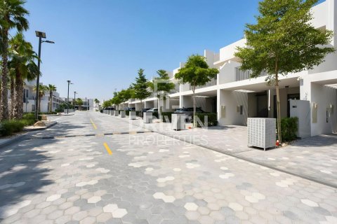 Townhouse in Mohammed Bin Rashid City, Dubai 3 bedrooms, 156.73 sq.m. № 136166 - photo 21