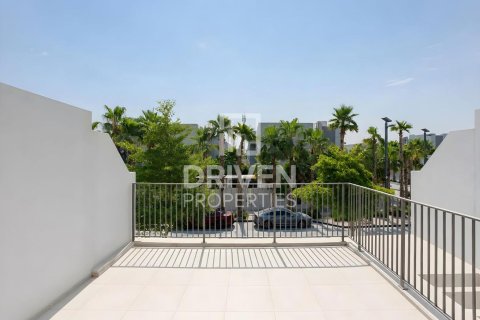 Townhouse in Mohammed Bin Rashid City, Dubai 3 bedrooms, 156.73 sq.m. № 136166 - photo 18