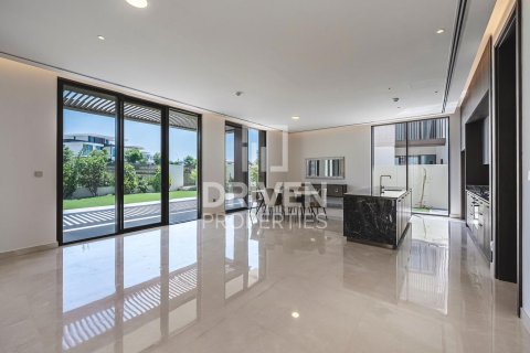 Villa in Dubai Hills Estate, Dubai 5 bedrooms, 875.52 sq.m. № 134433 - photo 26