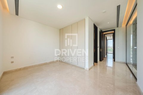 Villa in Dubai Hills Estate, Dubai 5 bedrooms, 875.52 sq.m. № 134433 - photo 2