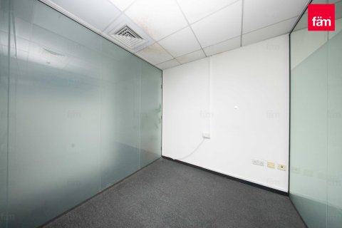 Office in Sheikh Zayed Road, Dubai 106.8 sq.m. № 85939 - photo 10