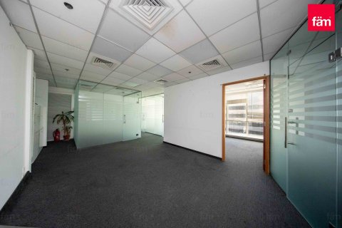 Office in Sheikh Zayed Road, Dubai 106.8 sq.m. № 85939 - photo 6