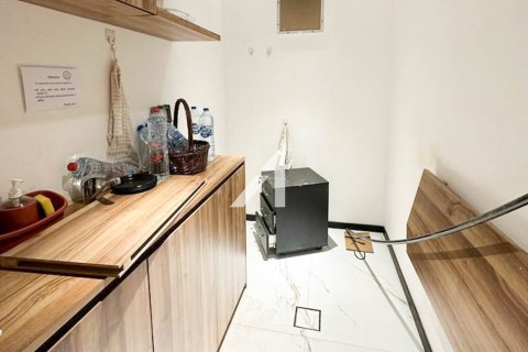 Office in Dubai 296.8 sq.m. № 69088 - photo 9