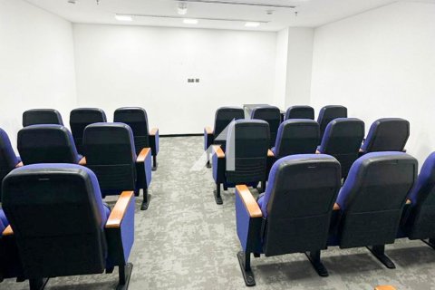 Office in Dubai 296.8 sq.m. № 69088 - photo 12