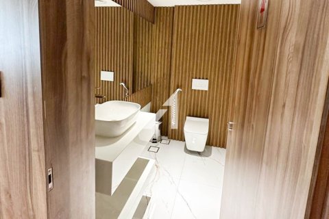 Office in Dubai 296.8 sq.m. № 69088 - photo 15