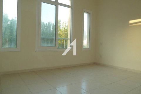 Villa en The Lakes, Dubai, 3 dormitorios, 380.4 m², № 69091 - foto 8