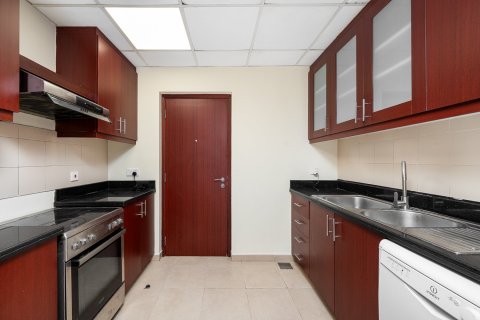 Apartment in Jumeirah Beach Residence, Dubai 2 bedrooms, 120.81 sq.m. № 142148 - photo 4