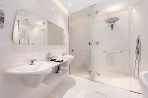 Apartment in Business Bay, Dubai 1 bedroom, 82.75 sq.m. № 142154 - photo 11