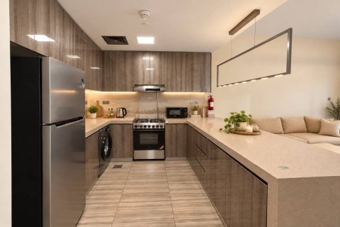 Apartment in Jumeirah Lake Towers, Dubai 1 bedroom, 69.77 sq.m. № 142153 - photo 2