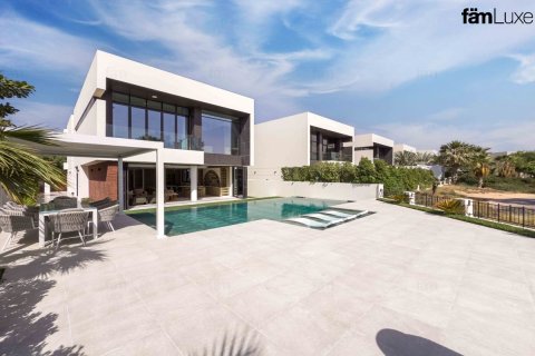 Villa à Dubai, 5 chambres, 802.9 m², № 69494 - photo 17
