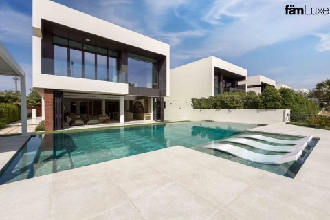 Villa à Dubai, 5 chambres, 802.9 m², № 69494 - photo 19