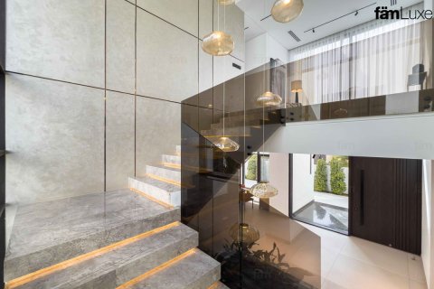 Villa à Dubai, 5 chambres, 802.9 m², № 69494 - photo 11