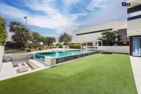 Villa à Dubai, 5 chambres, 802.9 m², № 69494 - photo 22