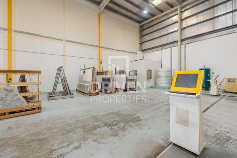 Warehouse in Jebel Ali, Dubai 2393.37 sq.m. № 130090 - photo 4