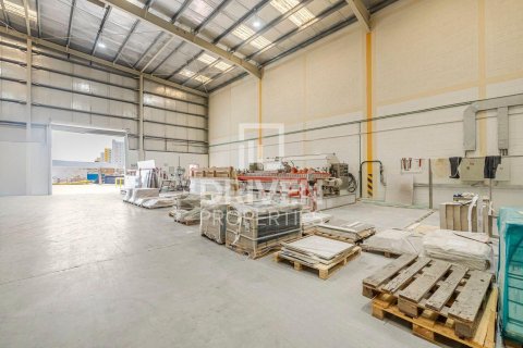 Warehouse in Jebel Ali, Dubai 2393.37 sq.m. № 130090 - photo 18