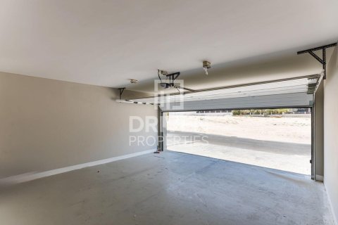 Villa in Al Furjan, Dubai 5 bedrooms, 599.97 sq.m. № 130083 - photo 18