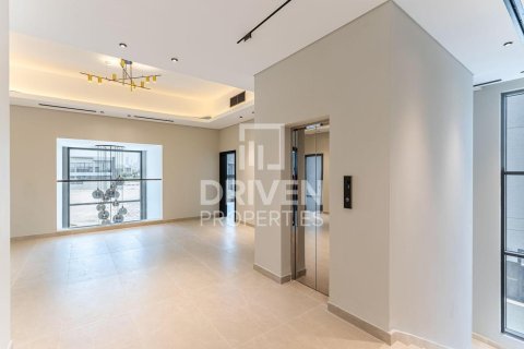 Villa in Al Furjan, Dubai 5 bedrooms, 599.97 sq.m. № 130083 - photo 13