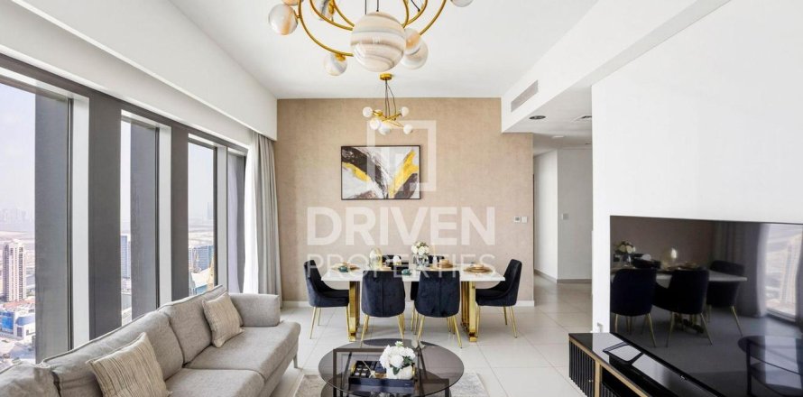 Apartamento en Burj Royale, Downtown Dubai (Downtown Burj Dubai), Dubai, 3 dormitorios, 122.35 m², № 130080