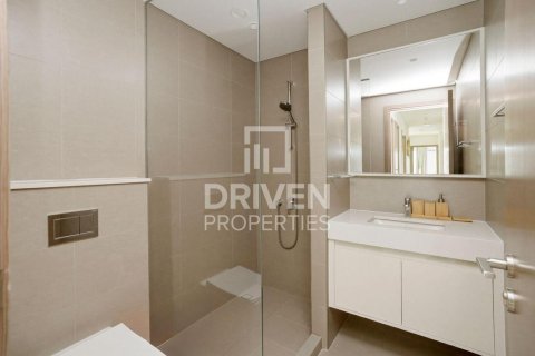 Apartamento en Burj Royale, Downtown Dubai (Downtown Burj Dubai), Dubai, 3 dormitorios, 122.35 m², № 130080 - foto 11