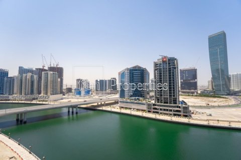 Apartment in Business Bay, Dubai 2 bedrooms, 117.7 sq.m. № 50117 - photo 19