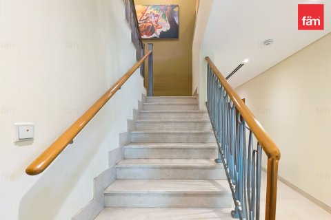 Villa in Al Furjan, Dubai 3 bedrooms, 224 sq.m. № 50107 - photo 7