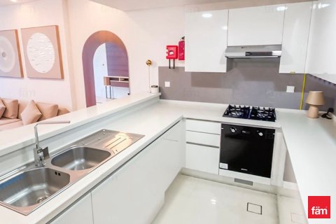 Apartment in Business Bay, Dubai 1 bedroom, 77.1 sq.m. № 50116 - photo 4