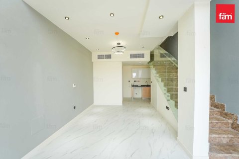 Townhouse in Dubai 1 bedroom, 52.9 sq.m. № 50109 - photo 1