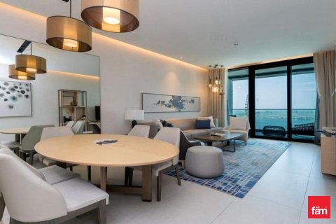 Apartamento en Dubai, 3 dormitorios, 179 m², № 24673 - foto 1