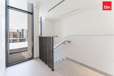 Townhouse in Dubai 3 bedrooms, 206 sq.m. № 115766 - photo 7