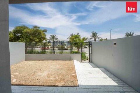 Townhouse in Dubai 3 bedrooms, 206 sq.m. № 115766 - photo 18