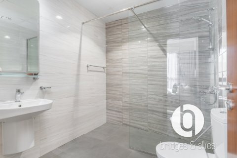 Apartment in Downtown Dubai (Downtown Burj Dubai), Dubai 2 bedrooms, 125 sq.m. № 123347 - photo 11