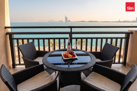 Apartment in Palm Jumeirah, Dubai 1 bedroom, 107.6 sq.m. № 123348 - photo 5