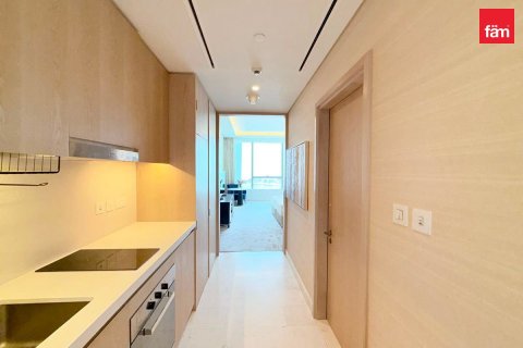 Apartment in Palm Jumeirah, Dubai 48.6 sq.m. № 123351 - photo 7