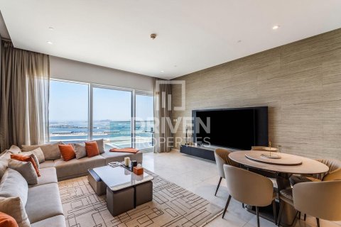 Apartment in Jumeirah Beach Residence, Dubai 2 bedrooms, 179.3 sq.m. № 129630 - photo 6