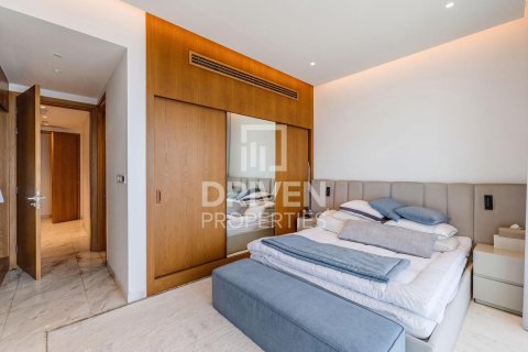 Apartment in Jumeirah Beach Residence, Dubai 2 bedrooms, 179.3 sq.m. № 129630 - photo 18