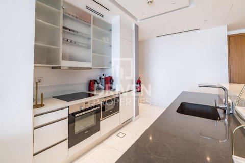 Apartment in Jumeirah Beach Residence, Dubai 2 bedrooms, 179.3 sq.m. № 129630 - photo 23