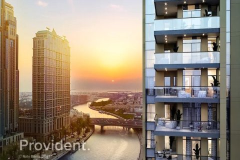 Apartamento en Business Bay, Dubai, 4 dormitorios, № 2448 - foto 3