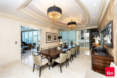 Apartamento en Dubai Marina, Dubai, 4 dormitorios, 566.7 m², № 89438 - foto 6